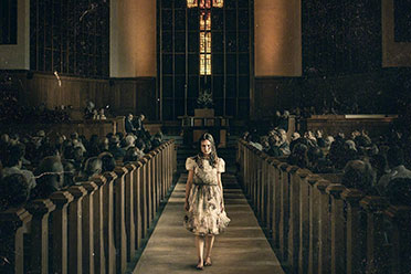 （最新）恶魔在人间！《驱魔人：信徒》新海报公开 10月上映